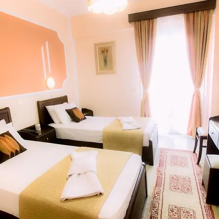 Sirena Hotell 3*